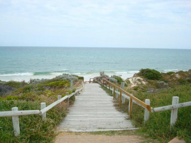Coastal lifestyle property for sale