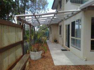 Home For Sale Tanah Merah Queensland